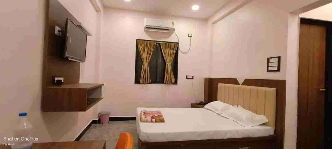 Hotel Vaishnavi Bhadji Dış mekan fotoğraf